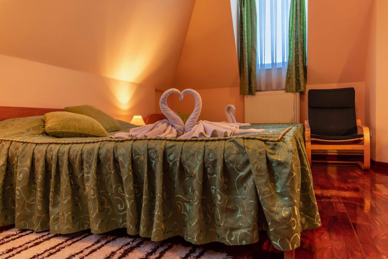 Garni Hotel Lama Kragujevac Ngoại thất bức ảnh